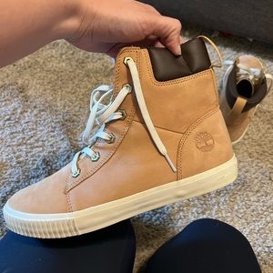 Size 10 timberlands